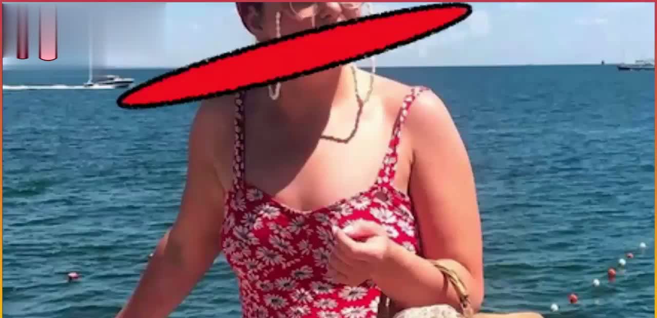 Sahilde Olgun Kadını Alıp Evinde Sikiyor Türk Porno